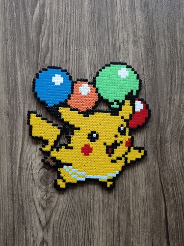 Pixel art pikachu - art, perles
